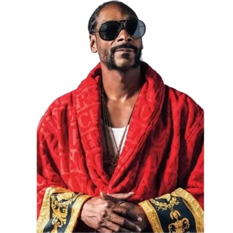 snoop dogg versace robe|Snoop Dogg Red Versace Robe .